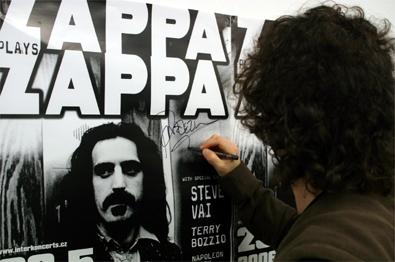 Zappa plays Zappa