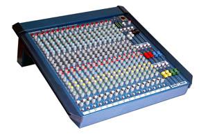 Allen & Heath Mix Wizard WZ3 12M  - specializovaný monitorový pult 