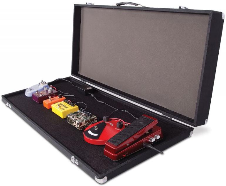 Diago: SHOWMAN profesionální pedalboard