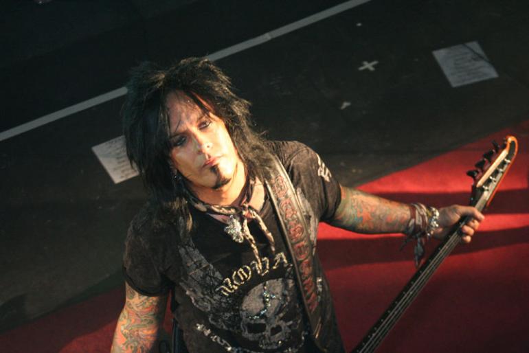 Rock‘n’rollový raubíř Nikki Sixx - Bass profil