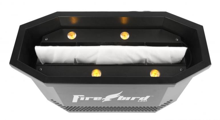 Chauvet DJ: Firebird LED  - že prý není ohně bez kouře??