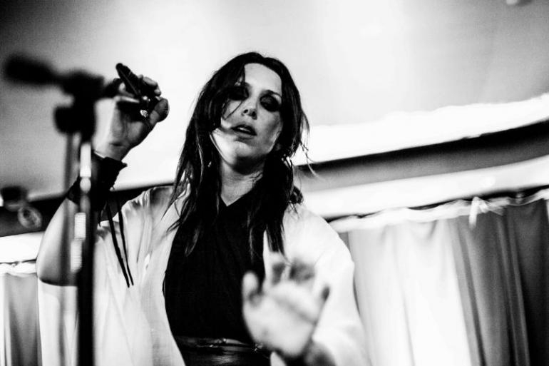 Chelsea Wolfe - Mrtvá písničkářka