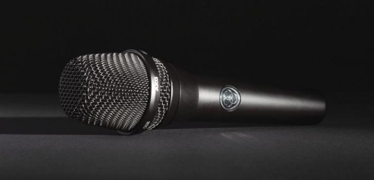 AKG: C636