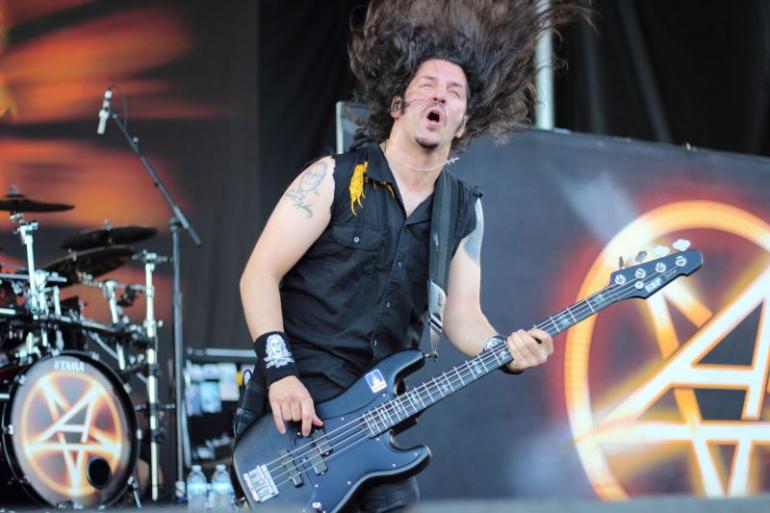 Bass profil - Frank Bello