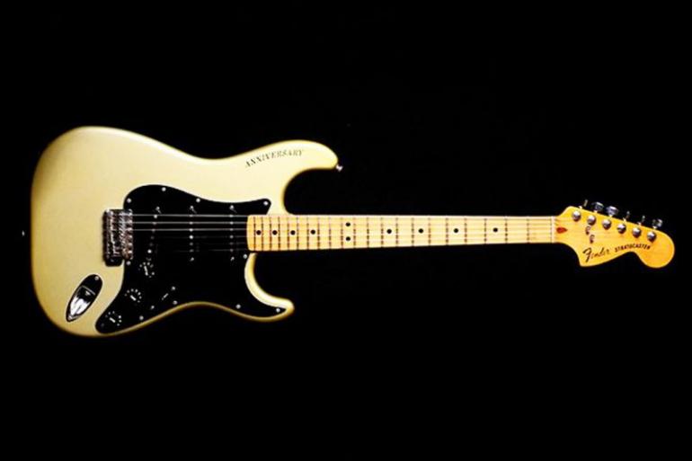 Vznik legendy Fender Stratocaster - 70. léta