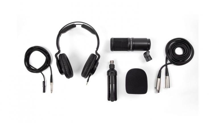 Zoom: ZDM–1 Podcast Mic Pack