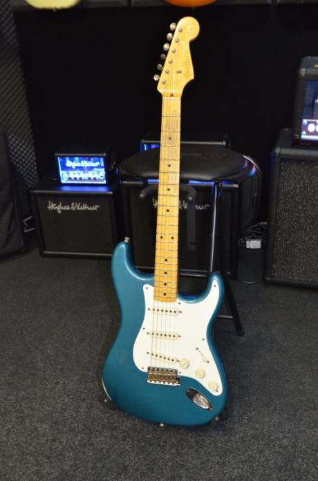 Fender Custom Shop: 1956 Relic Strat Ocean Turquoise Metallic