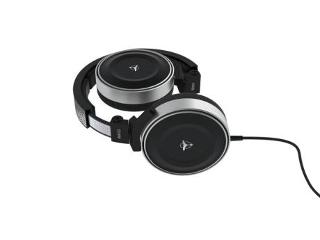 AKG K67/167 TIËSTO: Výzva pro DJ nadšence