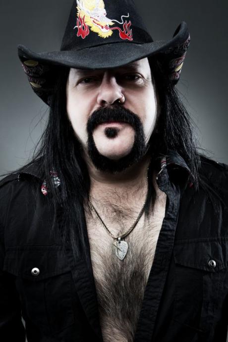 Vinnie Paul - psanec z Texasu