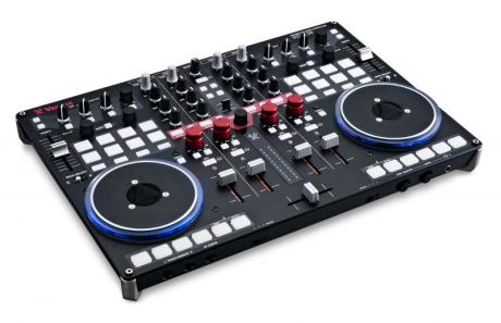 Vestax VCI-400 - profesionální mixážní konzole