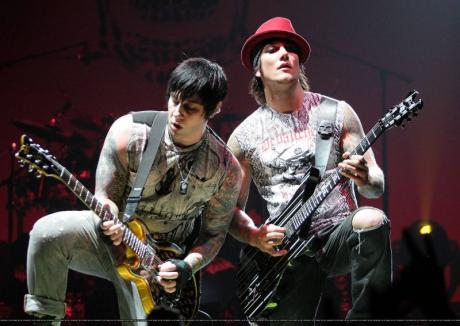 Kytaroví velikáni - Zacky Vengeance a Synyster Gates