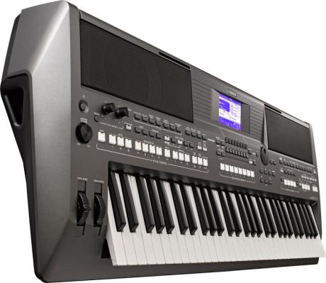 Yamaha PSR-S670 - pracovní stanice