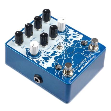 EarthQuaker Devices Avalanche Run - výjimečný efekt reberb a delay