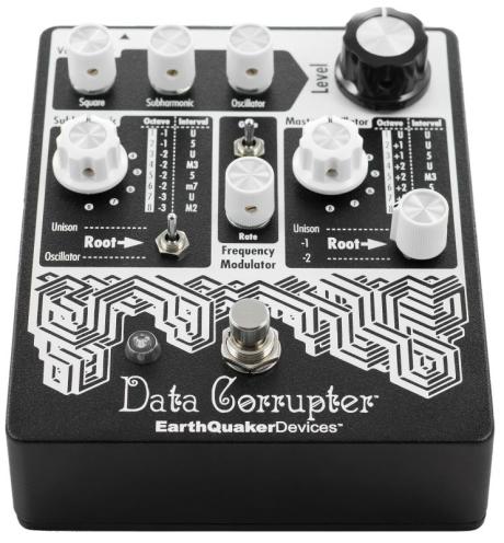 EarthQuaker Devices Data Corrupter - kosmický fuzzovitě zkreslený zvuk, modulovaný oscilátorem