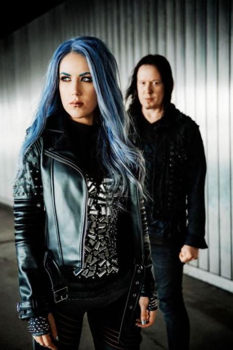 Alissa White-Gluz - Děsivá kráska