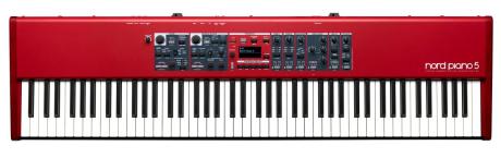 Nord Piano 5 - Ferrari mezi stage piany